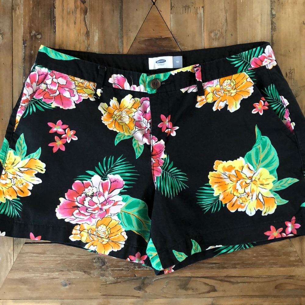 Old Navy black floral shorts. 10